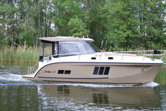 Stillo 30 - Luna (motor yacht)