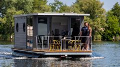 La Mare Apart M - Relax & Sundowner (houseboat)